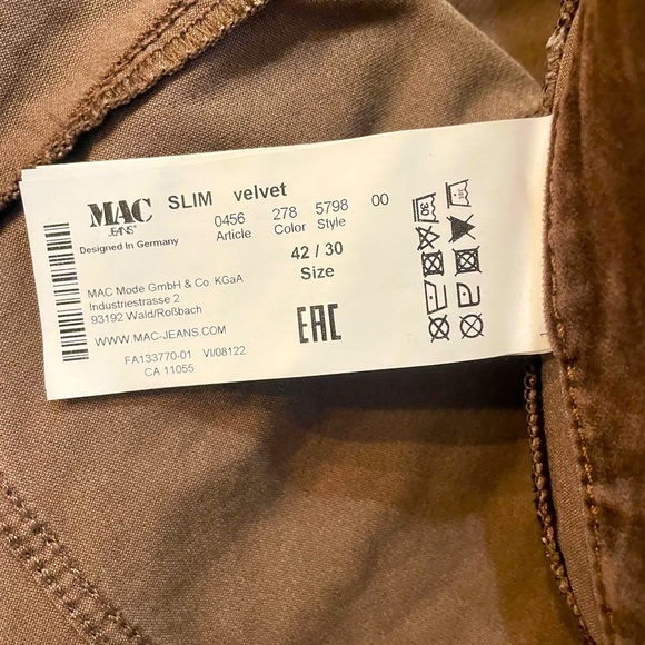 MAC Dream Slim Velvet in Fawn Brown Jeans - Picture 7 of 8